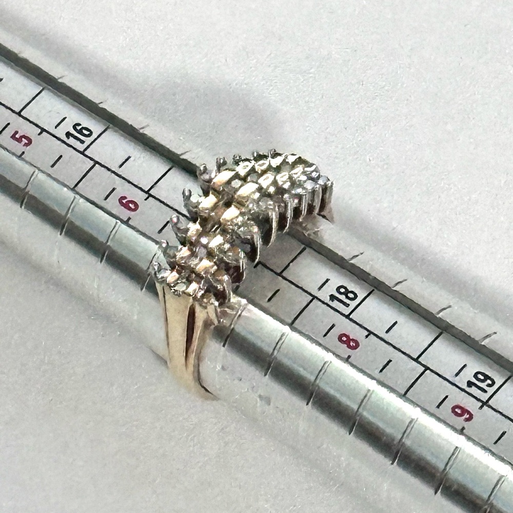 Womens Size 7 10k Yellow Gold 1/4 Carat TW Diamond Ring - Picture 6 of 12